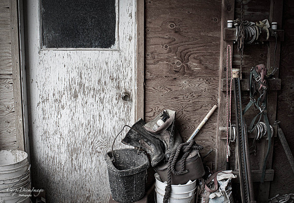 Dad's Horse Barn Antique